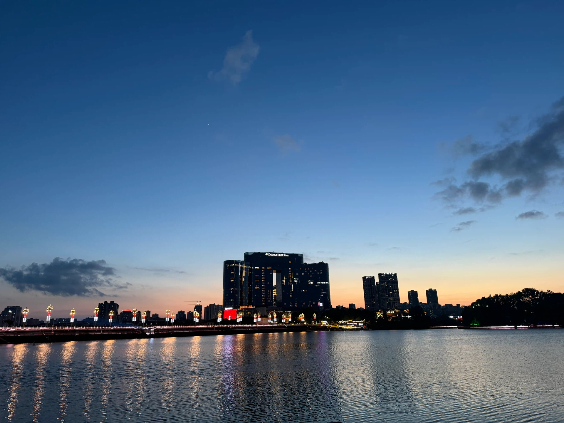 城市夜景